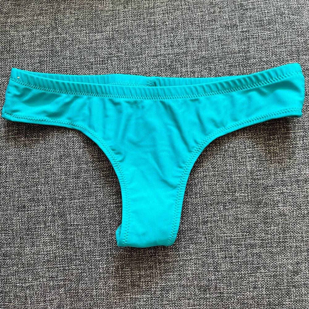 Volcom cheeky bikini bottom
